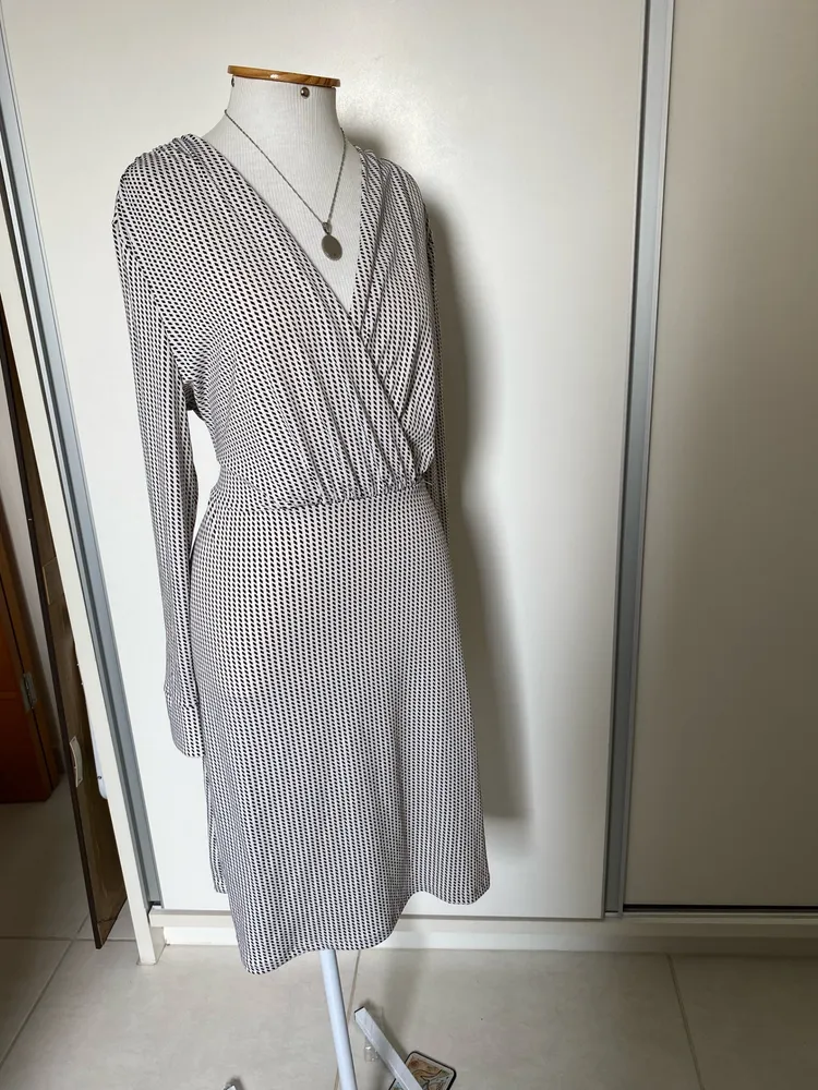 Vestido manga longa H&M