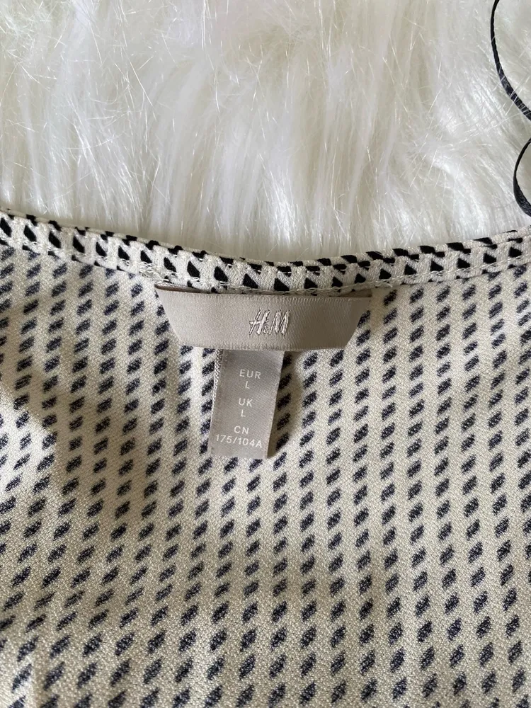 Vestido manga longa H&M