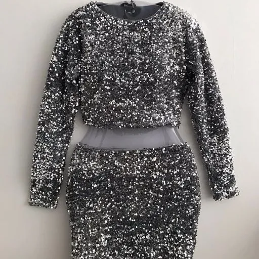 Conjunto Cropped e saia em paetê Shein Xs