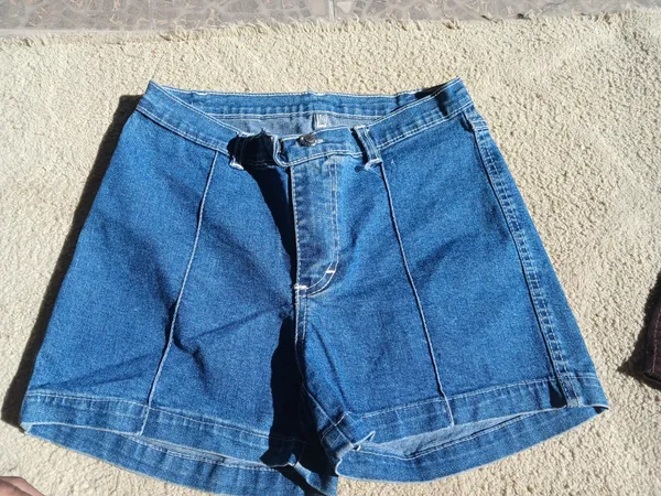 short vintage  trilha