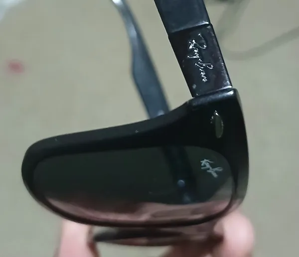 oculos escuros modelo liteforce  RB4195