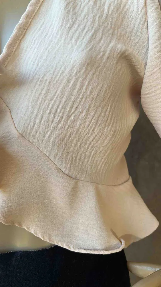 Blusa cropped Boho chic tecido duna tamanho G