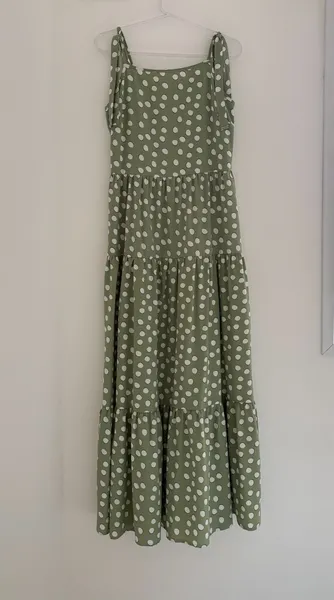 Vestido verde poá