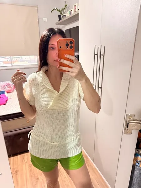 Blusa em tricô alongada