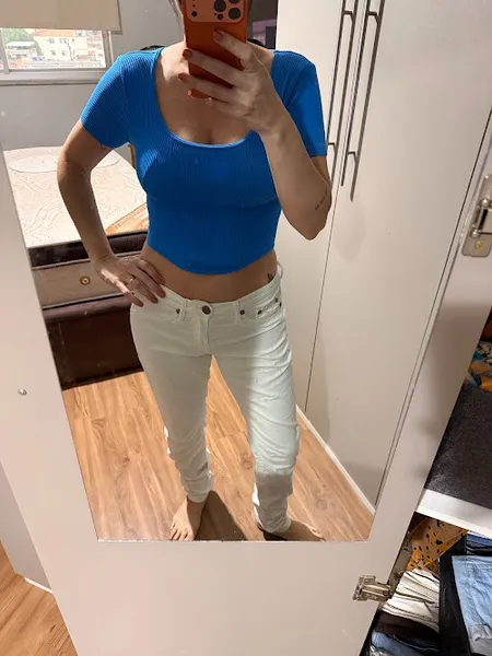 Calça branca cintura baixa Calvin Klein
