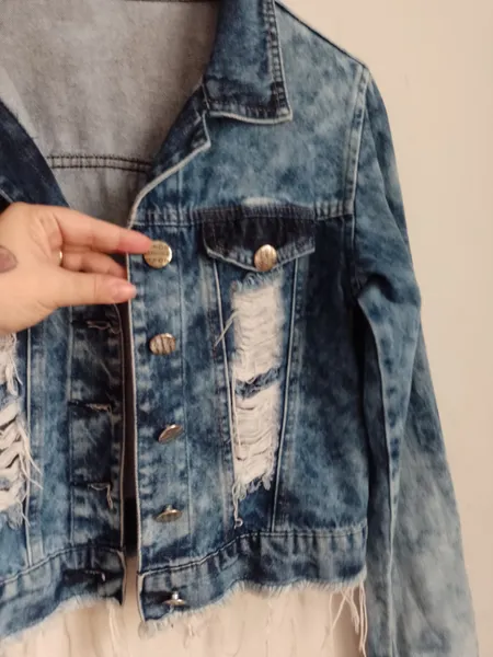 jaqueta jeans destroyed