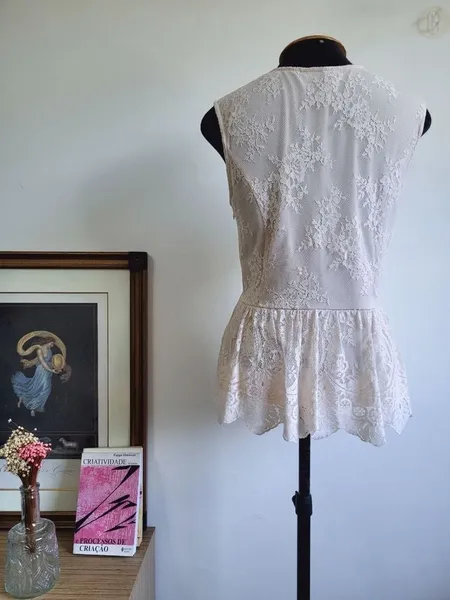 Blusa renda forever 21