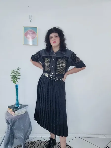 Saia preta plissada vintage