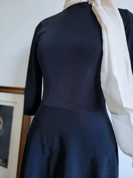 Vestido Preto com  Gola Zara tam P