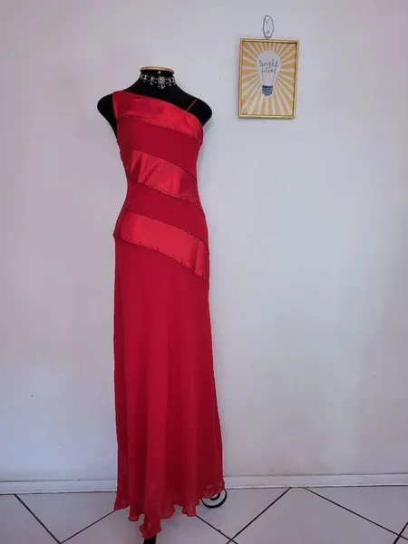 vestido vermelho longo tam 38