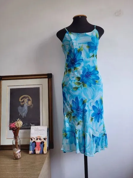 vestido azul floral vintage tam M