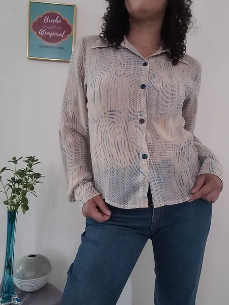 camisa vintage transparência