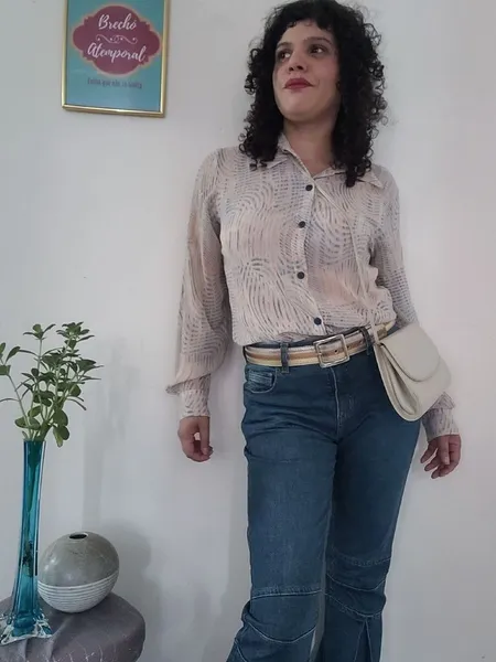 camisa vintage transparência