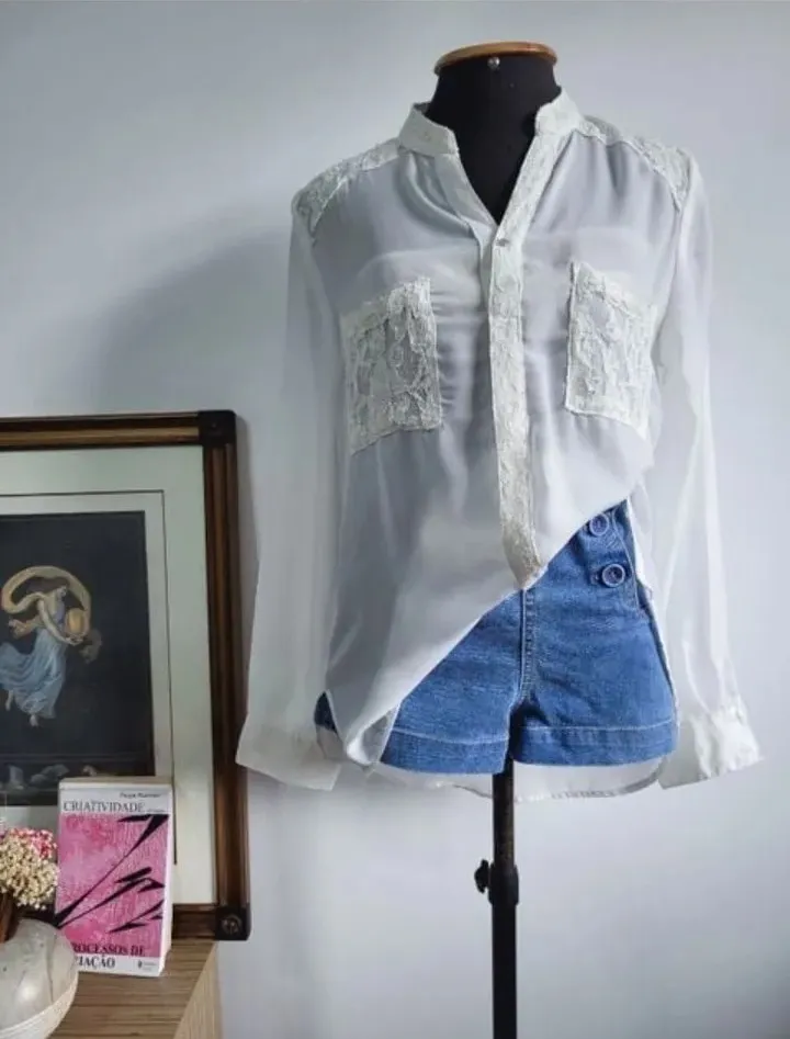 Camisa renda soltinha