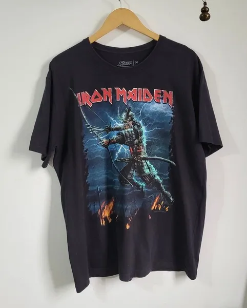 camisa iron maiden preta