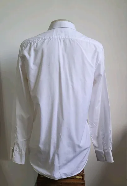 camisa branca burberry