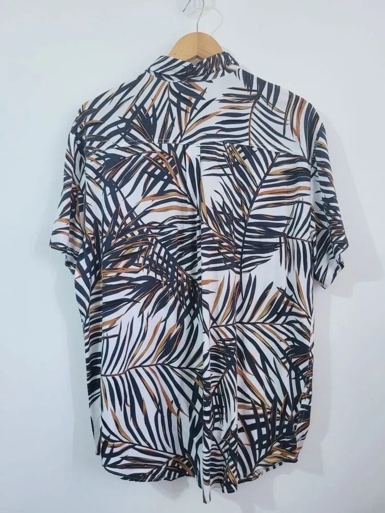 camisa Estampada folhas