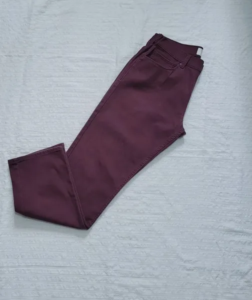 calça vinho lee