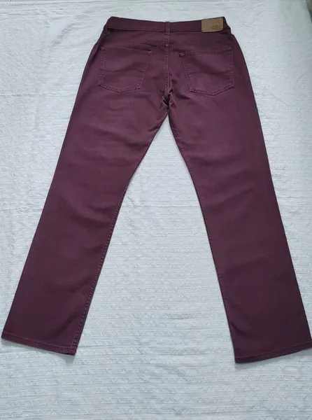 calça vinho lee