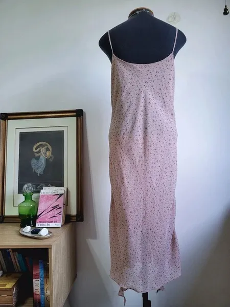 vestido vintage floral rosa