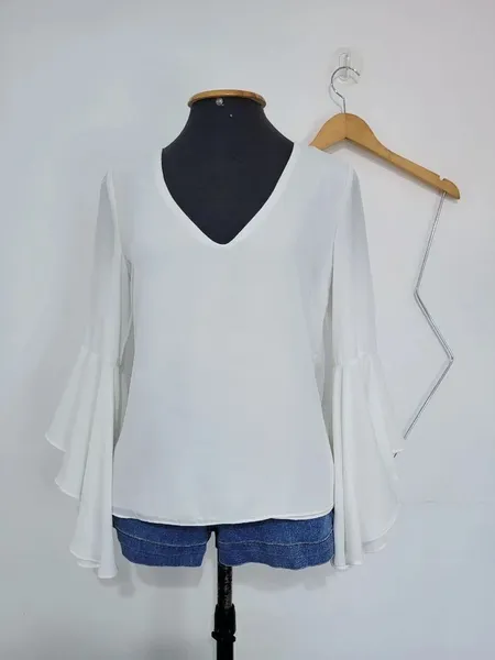 blusa branca flare zara