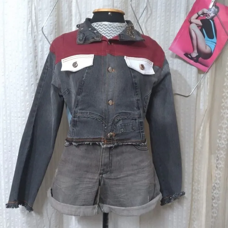 jaqueta upcycling cropped