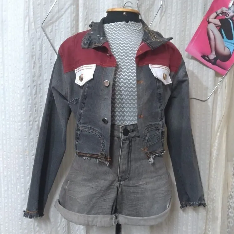 jaqueta upcycling cropped