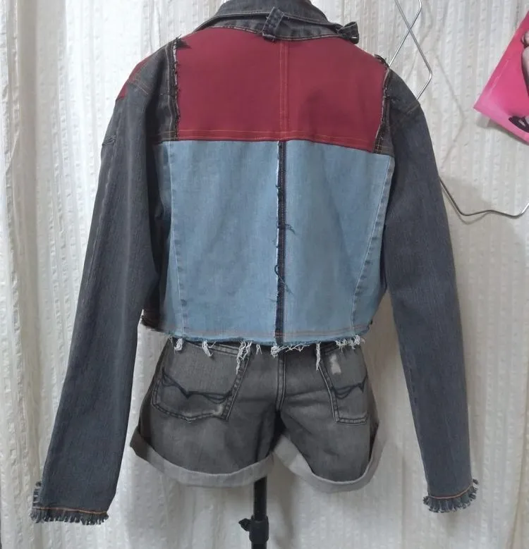 jaqueta upcycling cropped