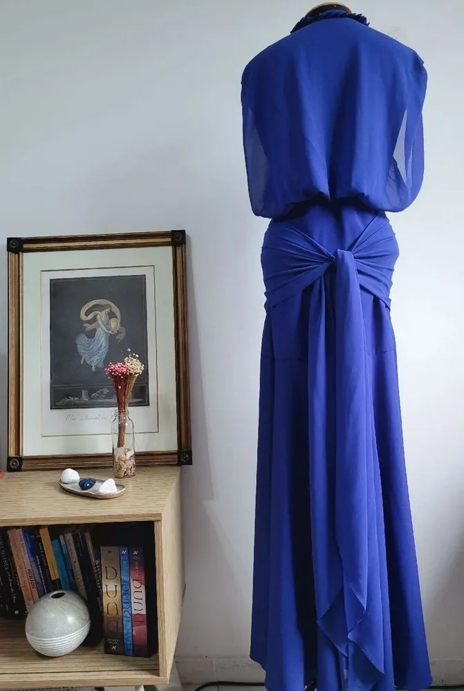 vestido azul festa drapeado