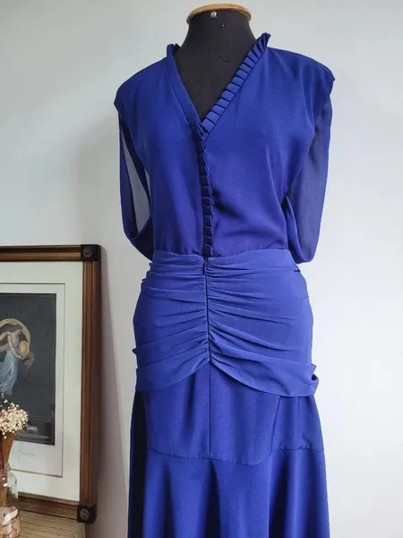 vestido azul festa drapeado