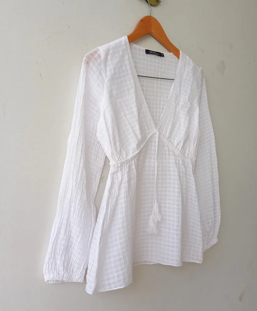 bata feminina manga longa branca amissima