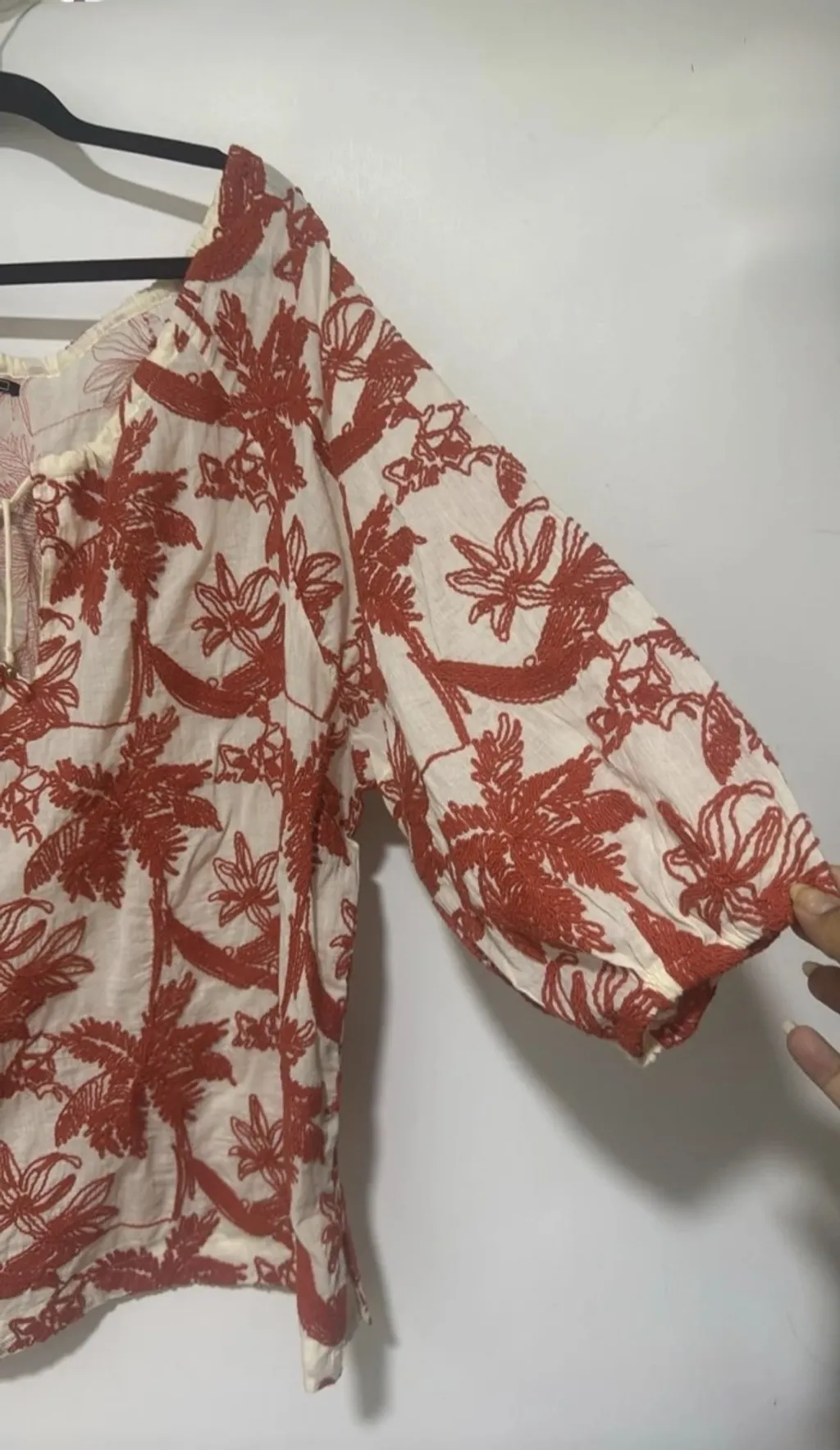 bata bordada shoulder