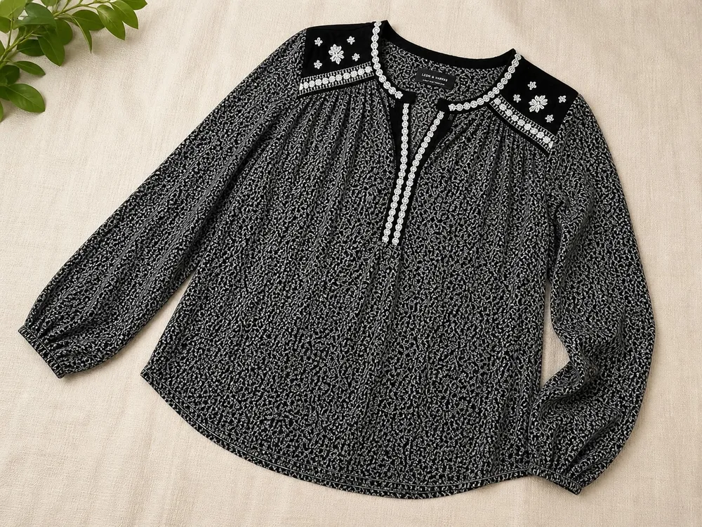 Blusa  estampada  P elegante