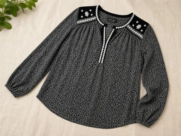 Blusa  estampada  P elegante