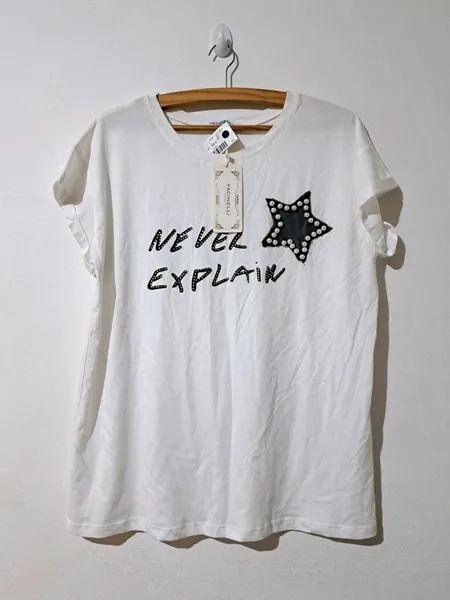 t-shirt facinelli nova com etiqueta