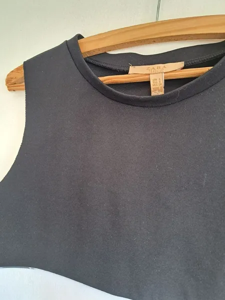 cropped zara preto e branco