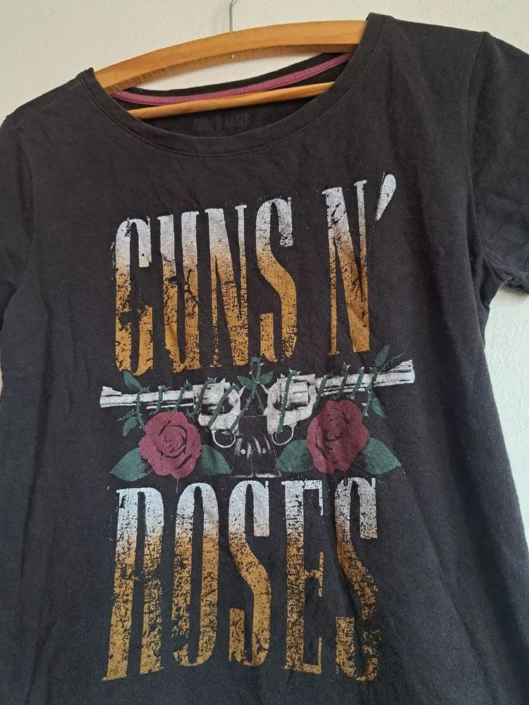 baby look guns n roses