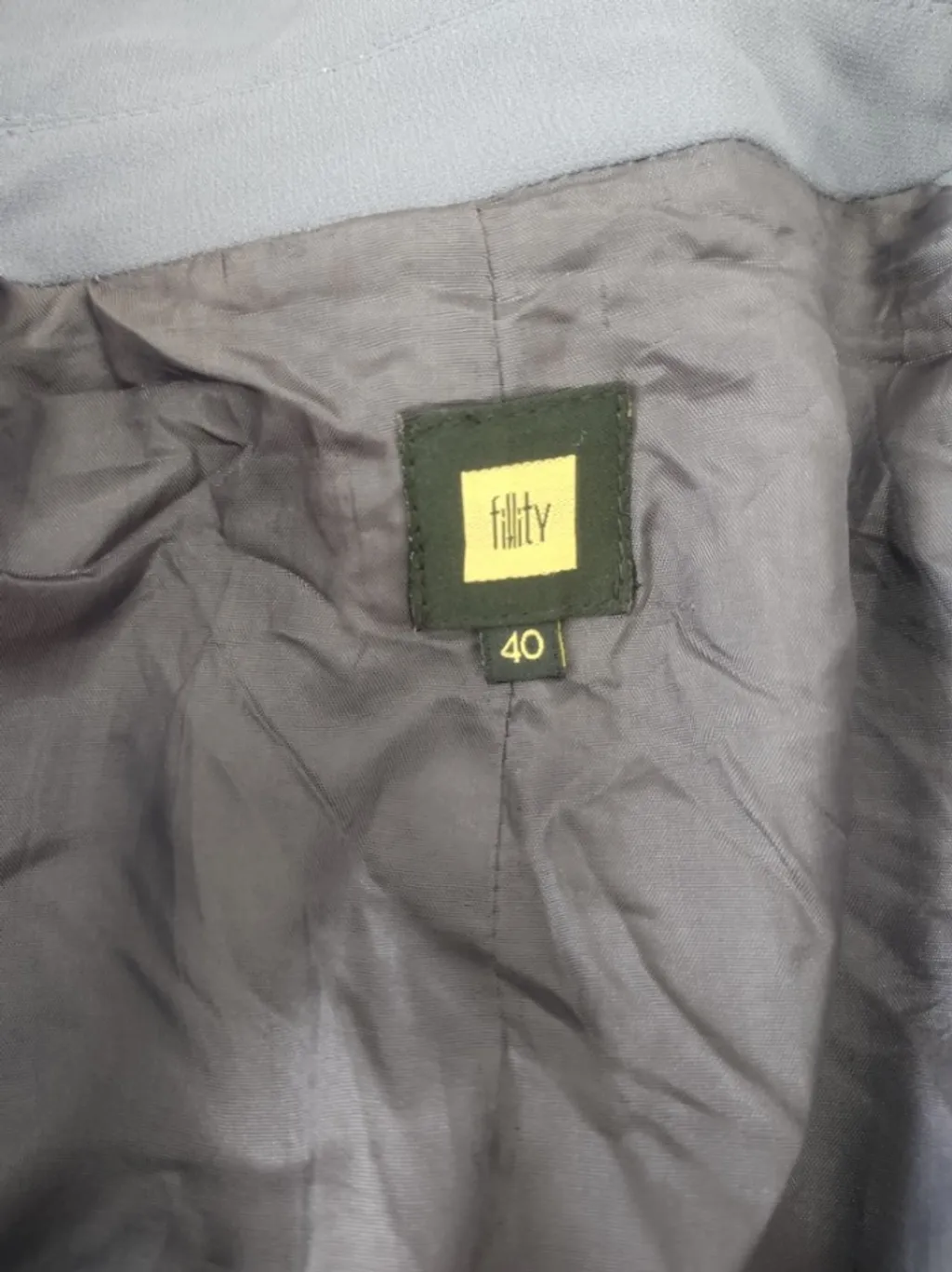 Conjunto Blazer e Calça de Alfaiataria FILLITY - Tam. P