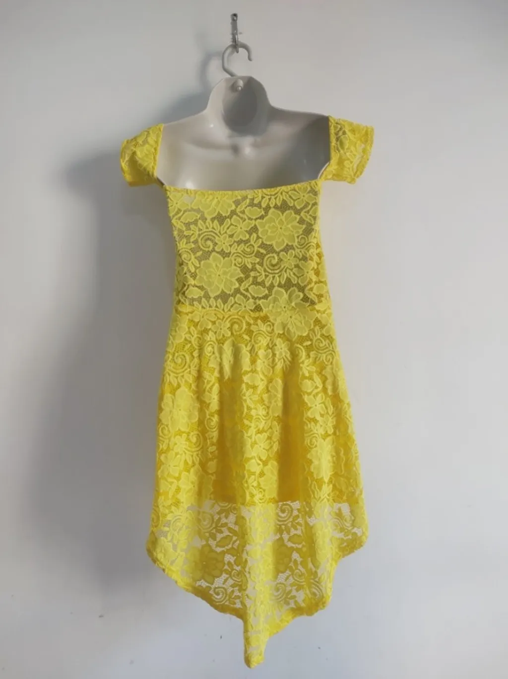 Vestido de Renda Mullet - Tam. P