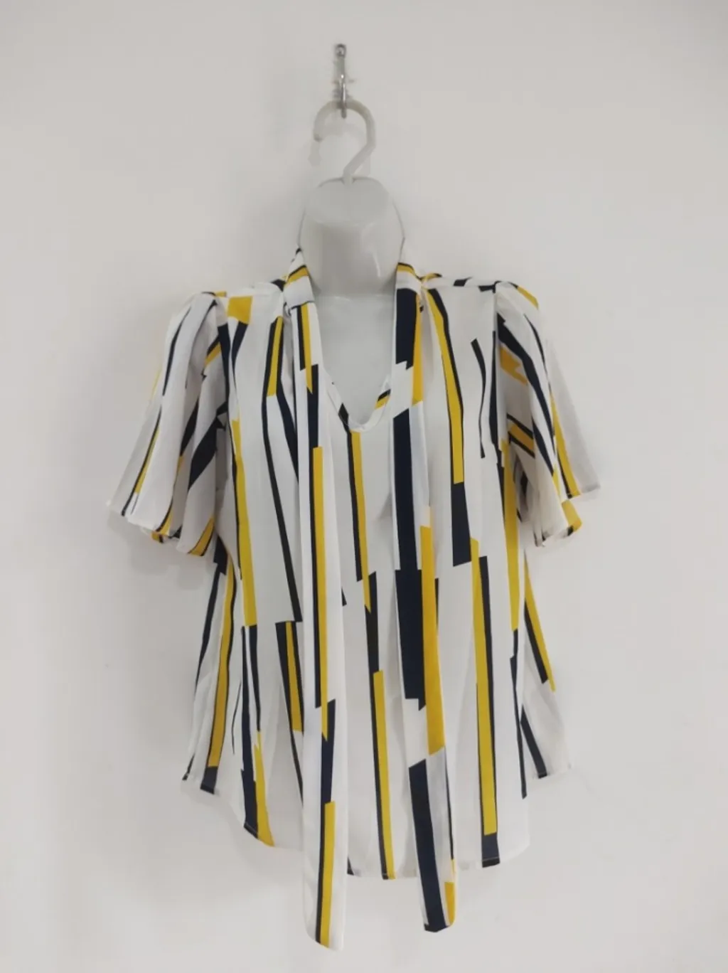 Blusa Social Laço - Tam. P