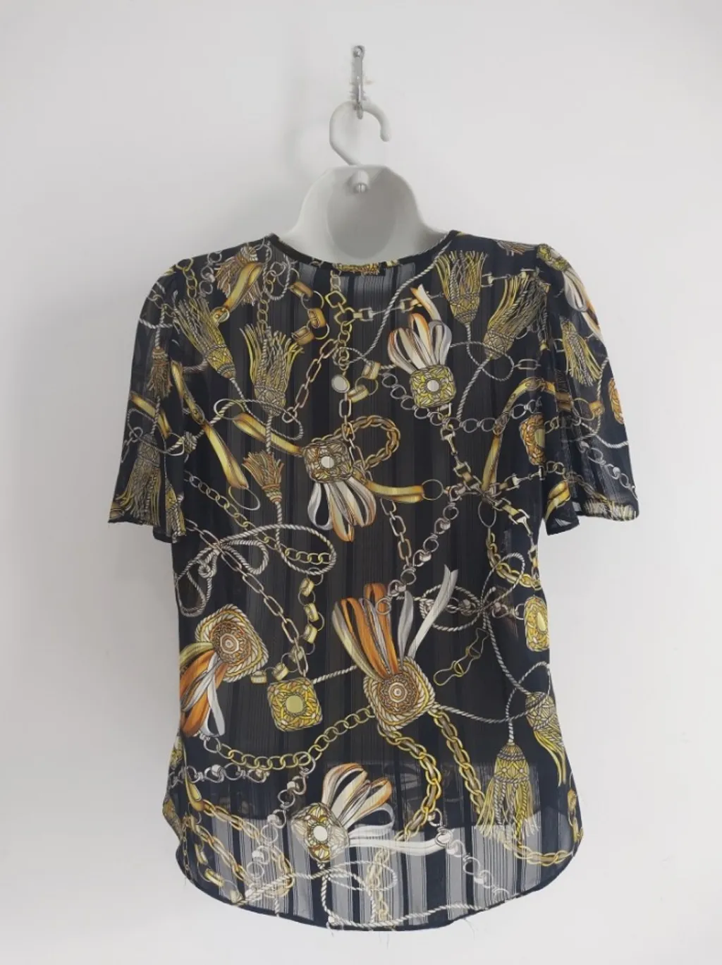 Blusa Estampada com Brilho Dourado - Tam. P