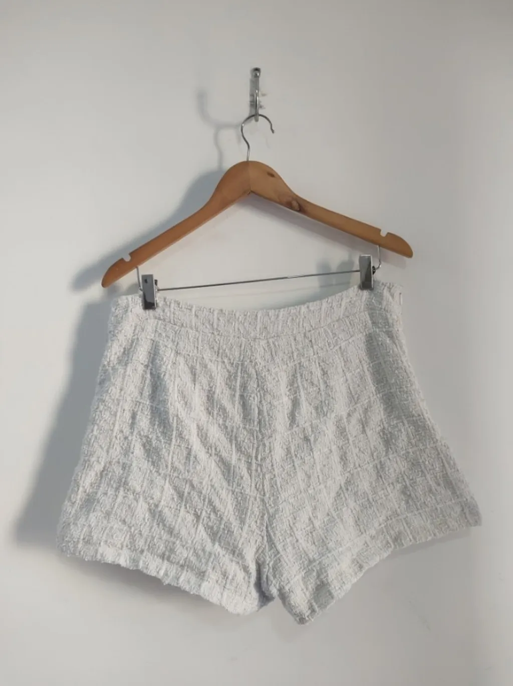 Shorts Branco Brilho de Tweed SHEIN - Tam. G