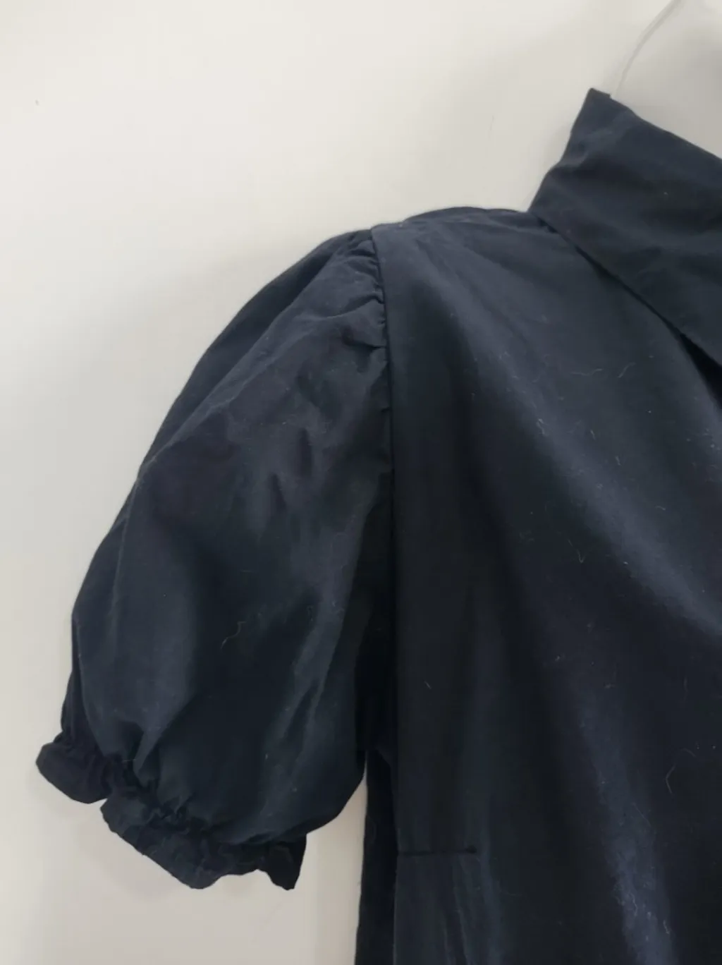 Camisa Preta de Manga Curta - Tam. M