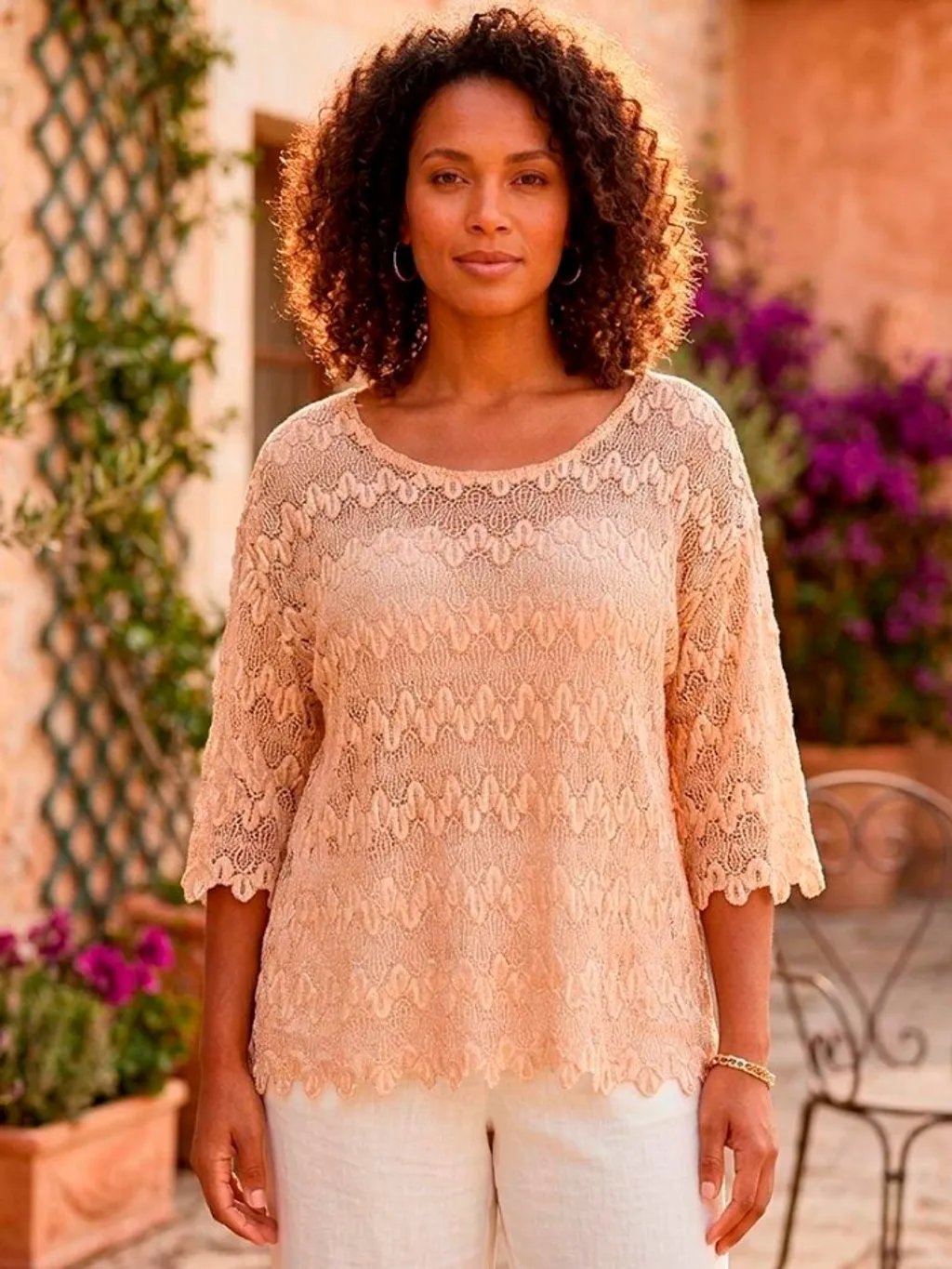 Blusa Guipir com Brilho Dourado - Tam. G