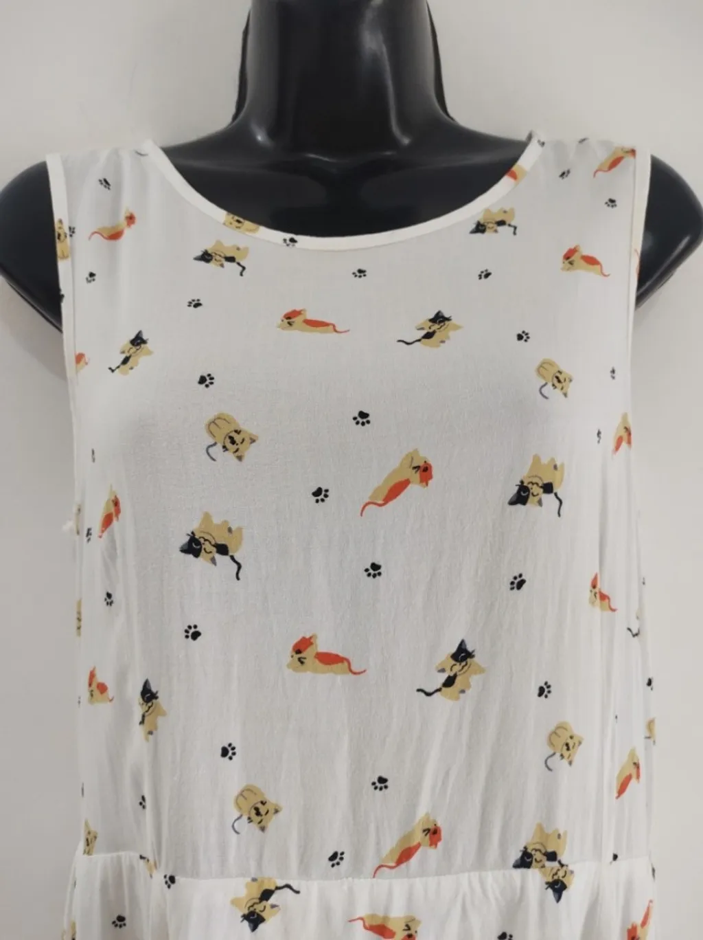 Vestido Estampa de Gatinhos - Tam. M