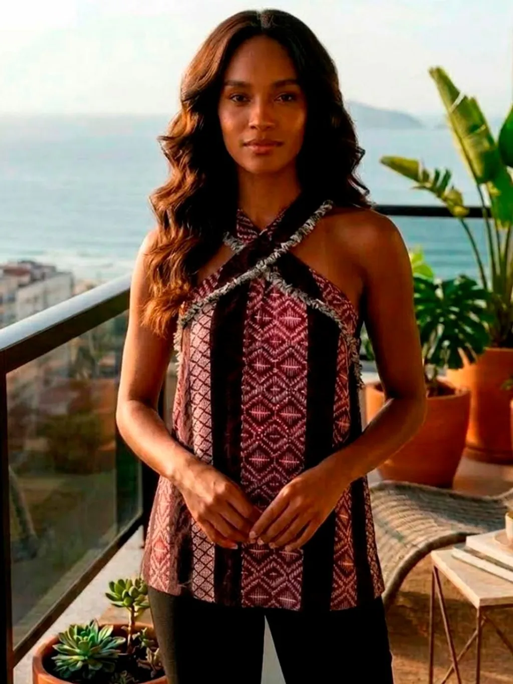 Regata Gola Cruzada Étnica SHOULDER - Tam. M