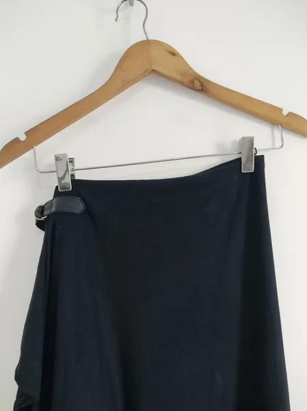 Saia Midi Assimétrica LE LIS BLANC - Tam. P