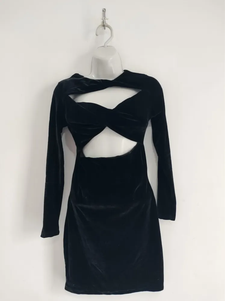 Vestido de Veludo Preto - Tam. P