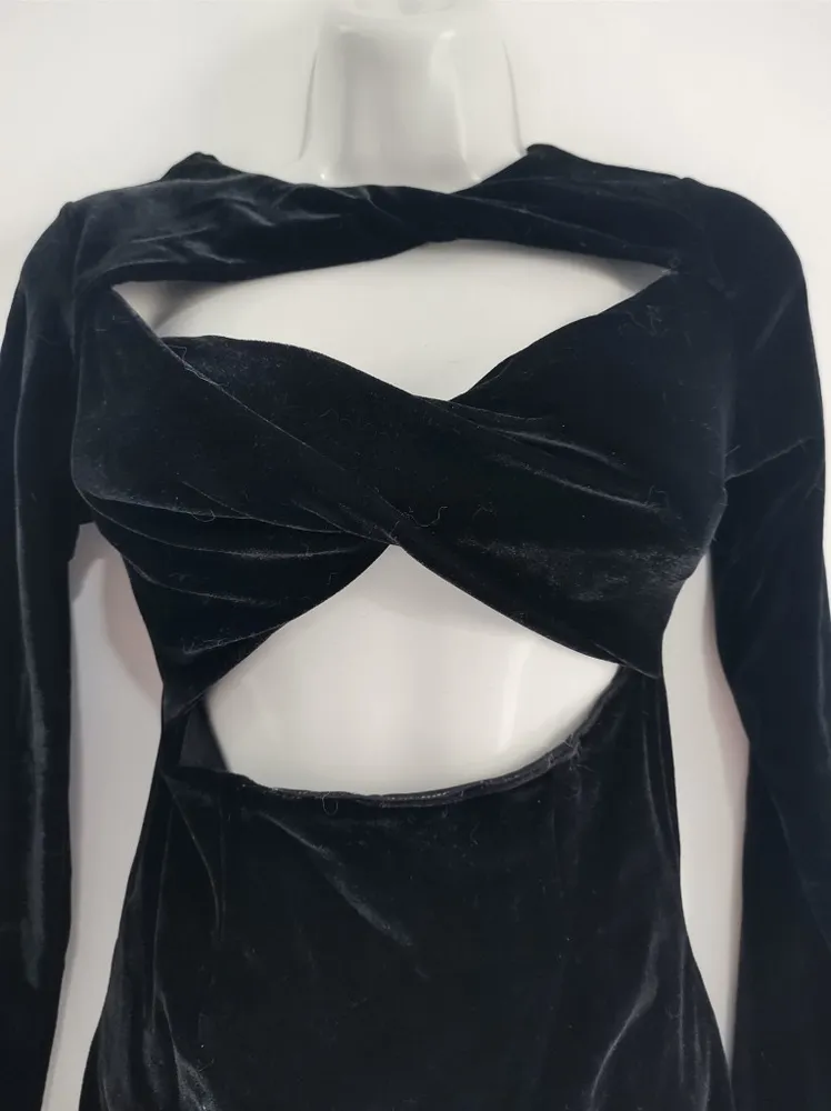 Vestido de Veludo Preto - Tam. P
