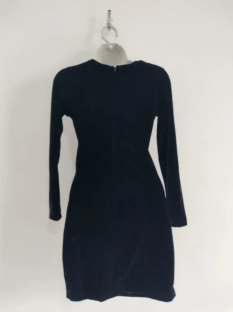Vestido de Veludo Preto - Tam. P